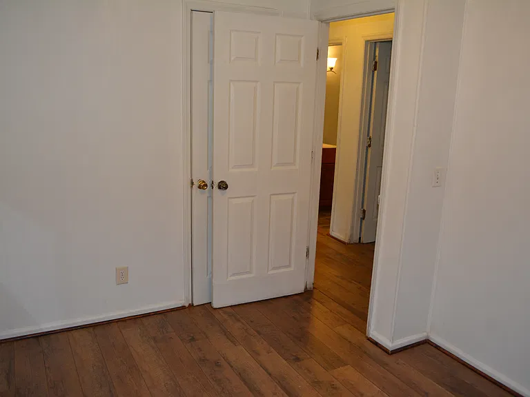 129 Miranda Rd — Photo 8