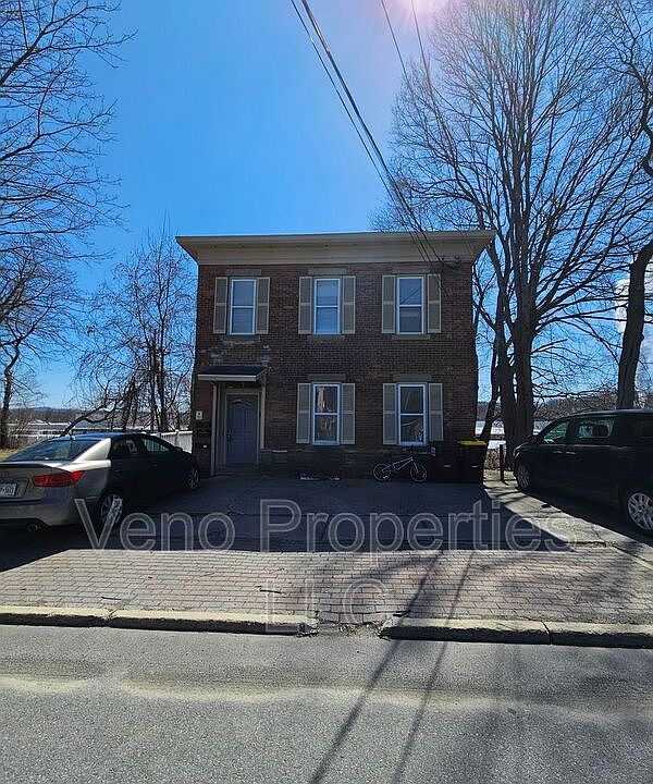 1st image of 43 McCrea St Unit 3
