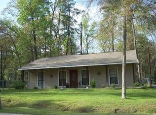 521 Northwoods Dr, Pointblank, TX 77364