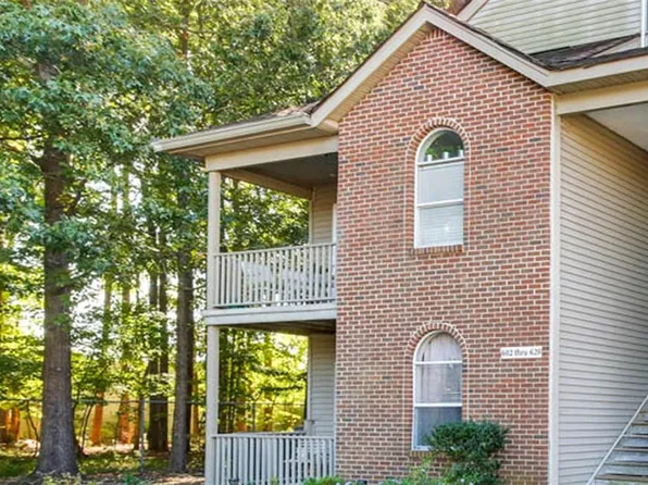 612 Mary Robert Ln #204, Newport News, VA 23608