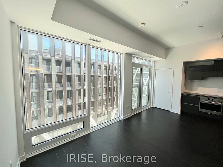 121 Saint Patrick St #1717 — Photo 4