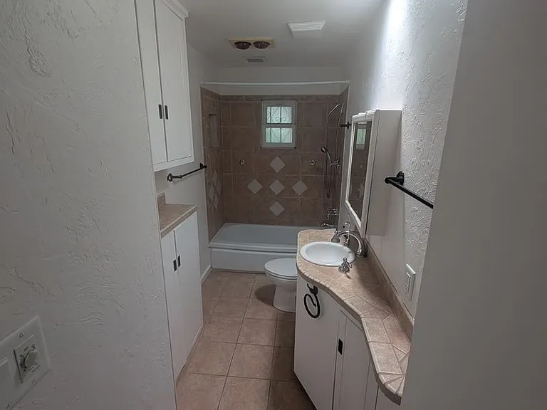 6231 E 15th St #1 — Photo 12