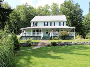 147 McKay Rd, Henryville, PA 18332