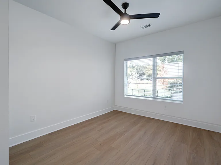 3000 Duval St #201 — Photo 7