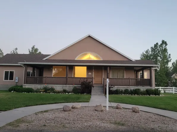 875 W Oak Ln, Francis, UT 84036