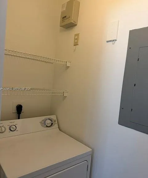 7980 N Nob Hill Rd #207 — Photo 18