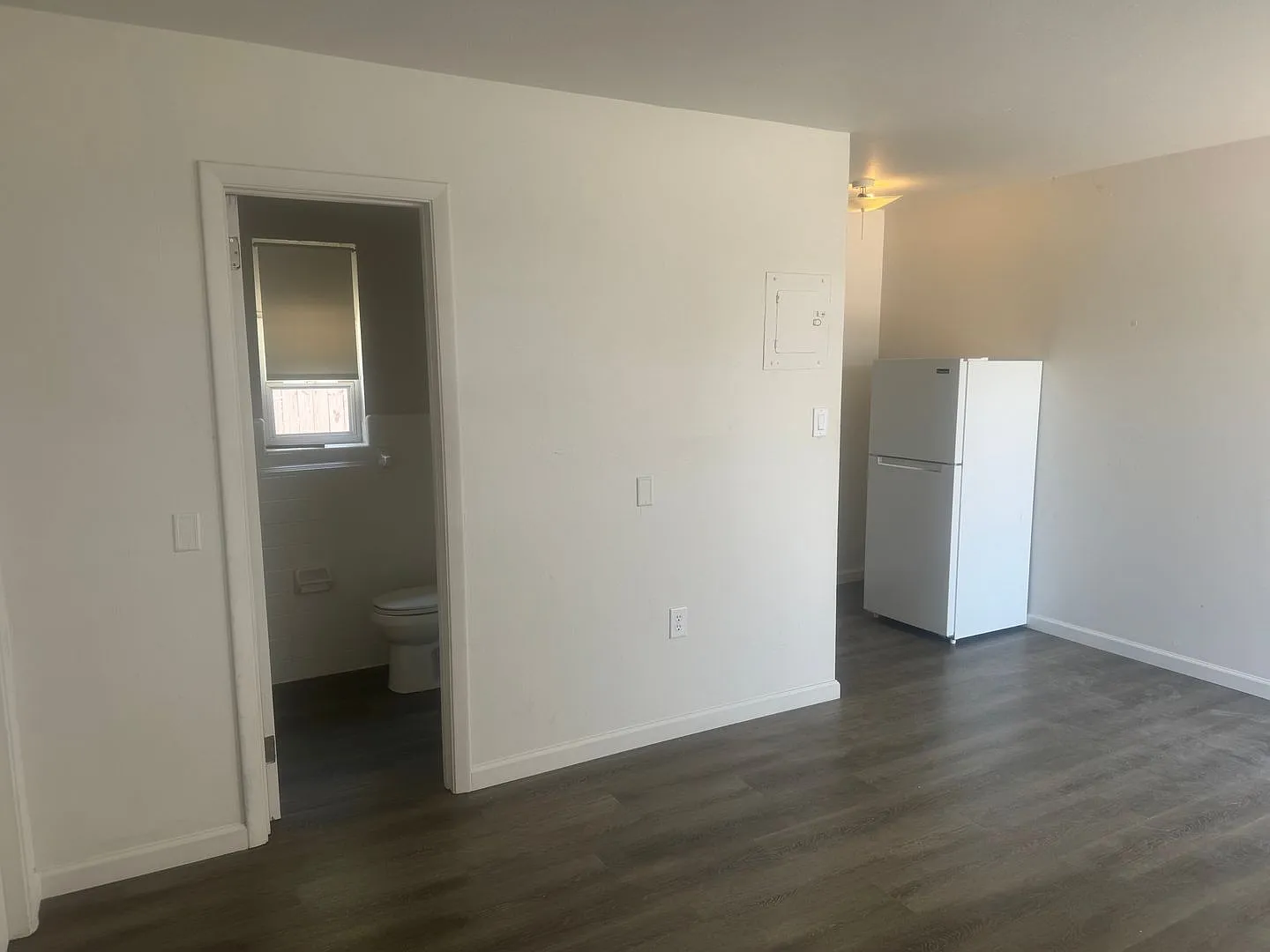 Sun Glo Apartments — Photo 4