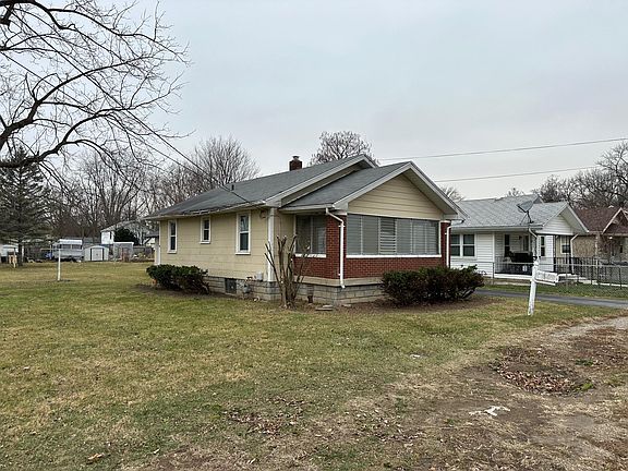 2nd image of 1409 S May Ave