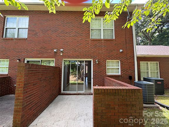 4th image of 102 Brandywine Dr NE APT P2