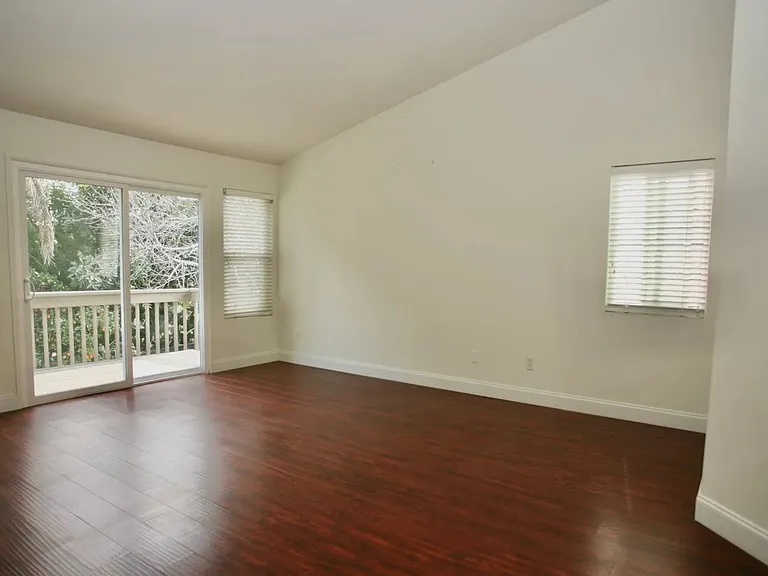 1251 Village View Rd — Photo 16