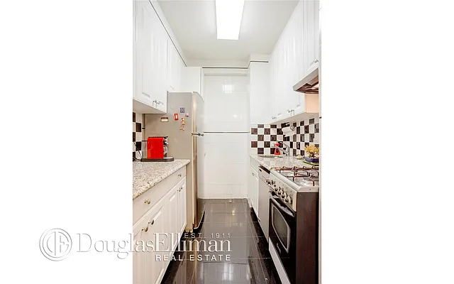 Sold by Douglas Elliman | media 5