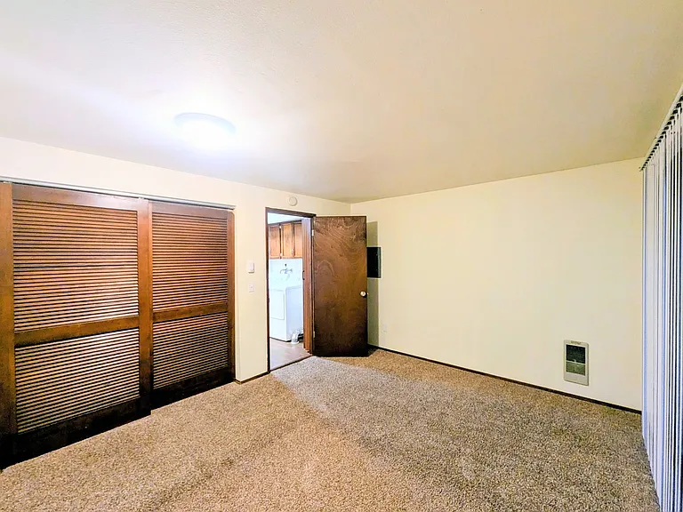 233 Dorn Ave #1 — Photo 12