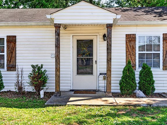 5th image of 236 Burch Rd