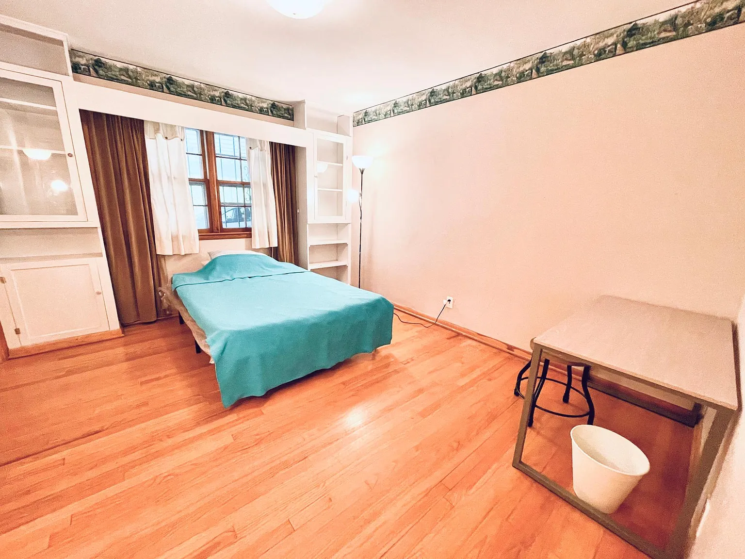 1 bed, 3000 sqft, $500 — Photo 4