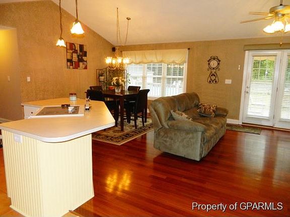 Open Dining Area