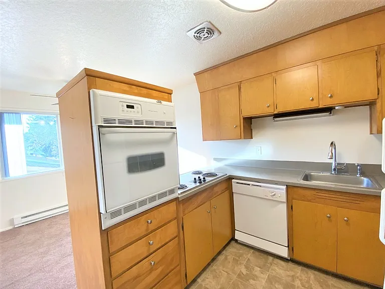 Fairmont Villa — Photo 47