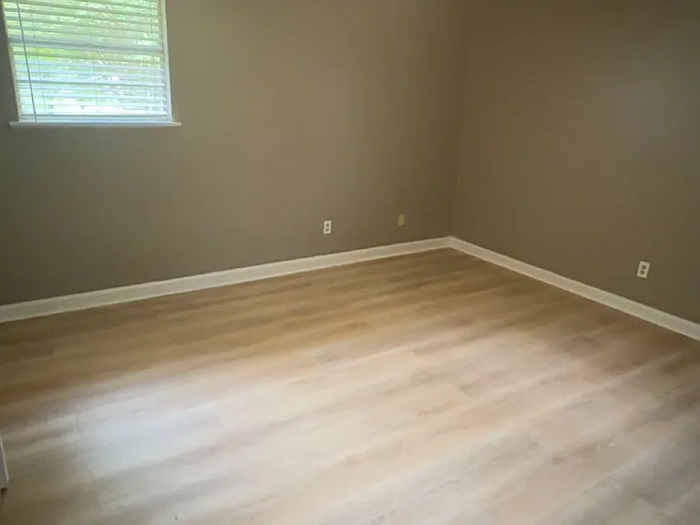 5850 Deer Trl — Photo 16
