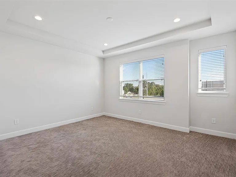 3004 Charline Ave — Photo 18