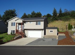 745 Shoshone St, Moscow, ID 83843