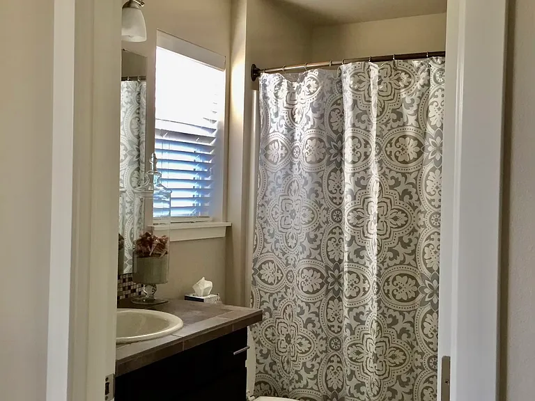 11533 Hudson Ln — Photo 6