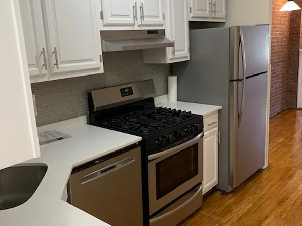 115 Washington Street image 4 of 5