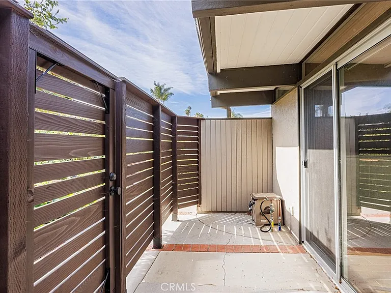 228 Del Gado Rd — Photo 15