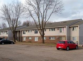 808 Hills Ave #N108, Jackson, MN 56143