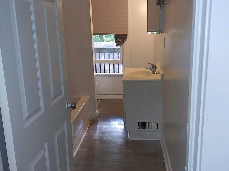 818 Shorb Ave NW #3 — Photo 7
