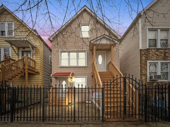 4814 S Seeley Ave, Chicago, IL 60609