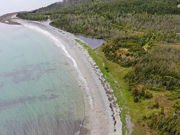 3rd image of 2446 Cape Gegogan Rd