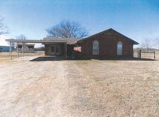 141 County Road 4022, Chilton, TX 76632