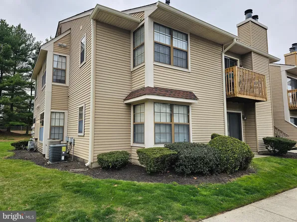 313 Coventry Ct, Mantua, NJ 08051