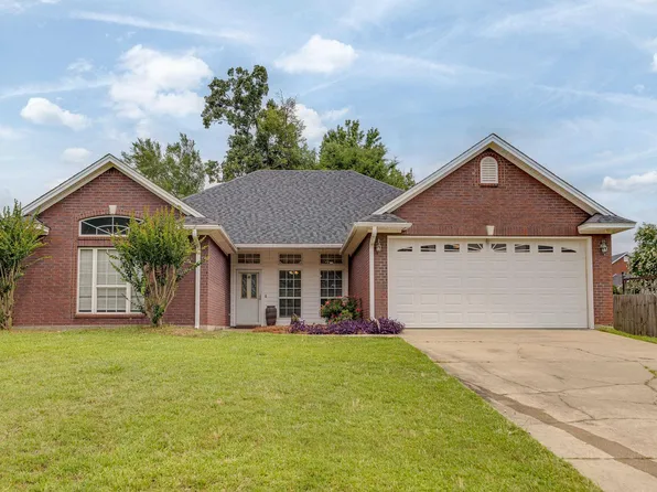 102 Elsinore Dr, West Monroe, LA 71292