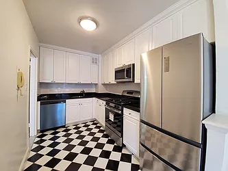 Rented by NYC Realty Brokers LLC