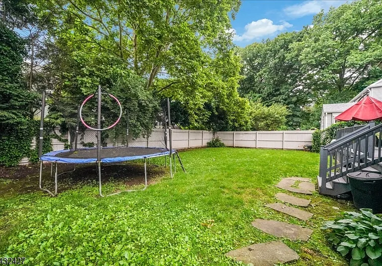 32 Whittier Ter — Photo 34