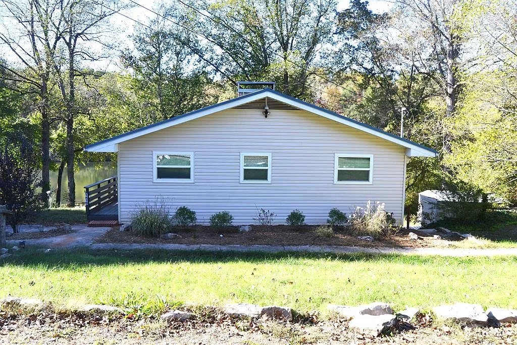 3 bed, 3.0 bath, $3,000 — Photo 4