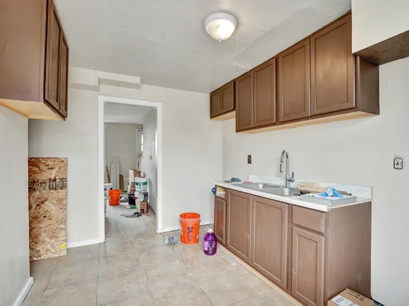 28 Blackmore St #28, Tonawanda, NY 14150