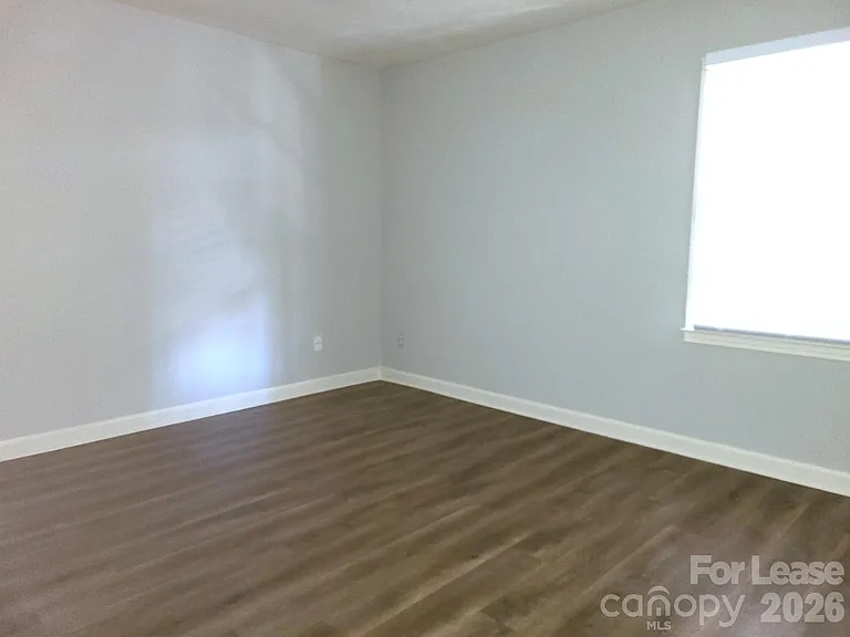 2141 Selwyn Ave #206 — Photo 12