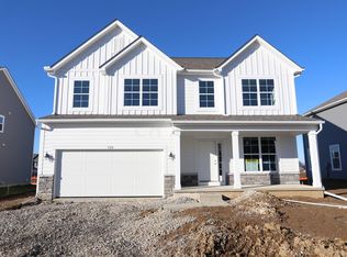 139 Silver Pine Ln, Lewis Center, OH 43035