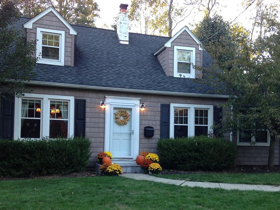 1st image of 4 Maiden Ln