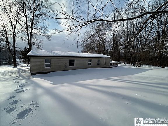 4th image of 308 Ericsson Rd