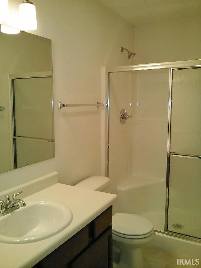 3 bed, 2.0 bath, 1383 sqft, $1,850 — Photo 4