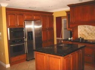 429 SW 136th Pl, Miami, FL 33184