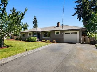 1032 E Walnut St, Kent, WA 98030