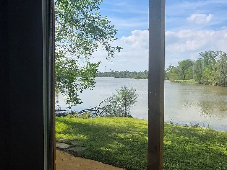 2503 River Crest Dr #1 — Photo 16