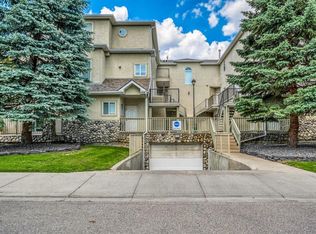 628 56th Ave SW #204, Calgary, AB T2V0G8