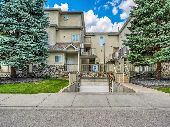 628 56th Ave SW #204, Calgary, AB T2V 0G8