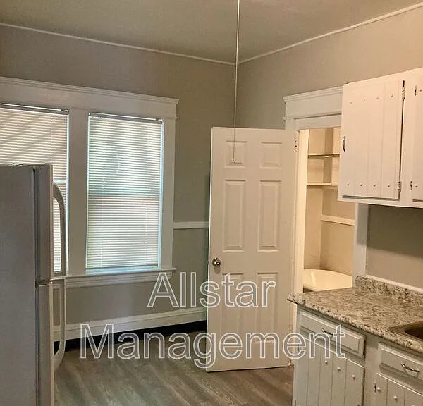 2785 E 117th St #DOWN — Photo 6