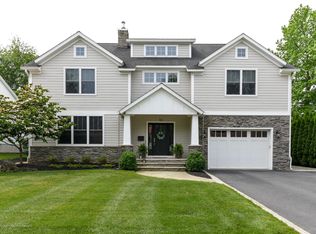 50 Hiawatha Ave, Oceanport, NJ 07757