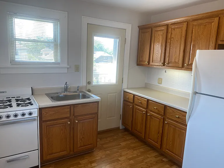 2040 Quincy Ave #3 — Photo 8